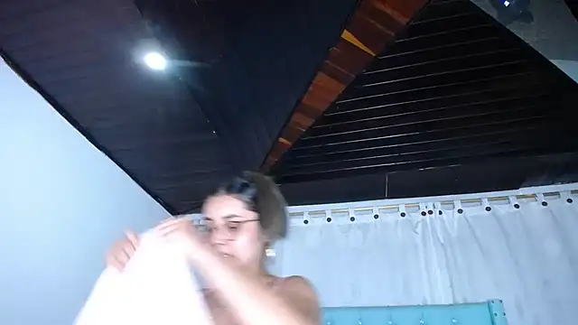 kathe-mills235 webcam