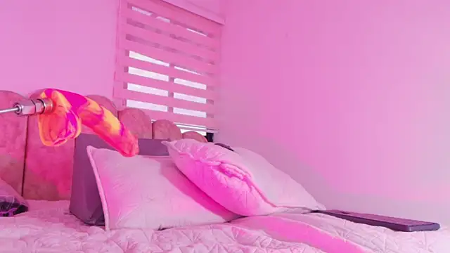 Malaia_thompson_ live sex cam