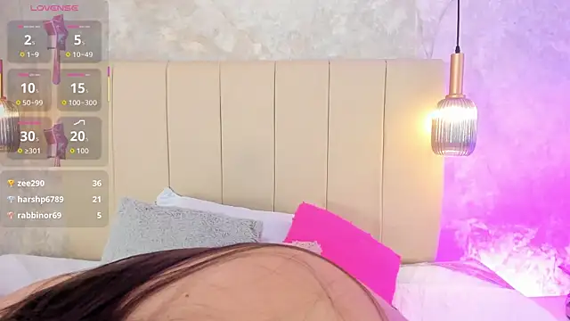 Diyaboobs_ webcam