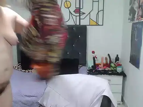 emperabigbootybigass webcam