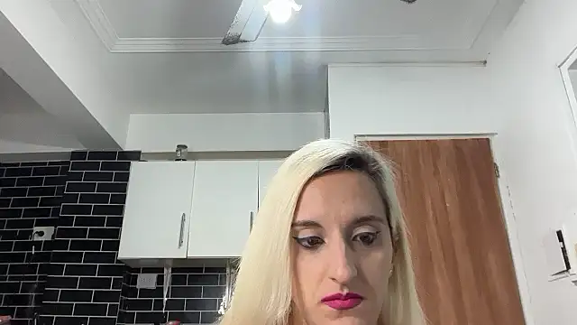MUSCLEANGEL1 webcam