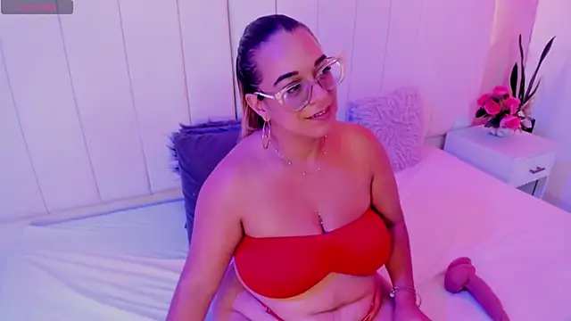 MHONIKBELUCCI webcam