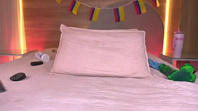 alexaa_walker webcam