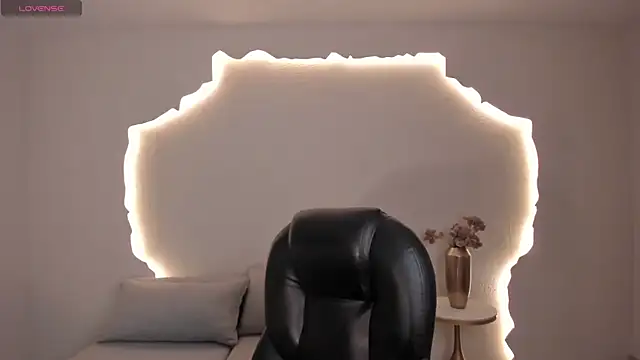 ArianaDumont webcam