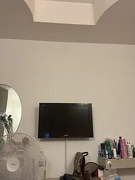 Ponthip live cam on StripChat