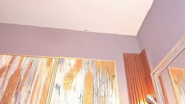 Yintaish live cam on StripChat