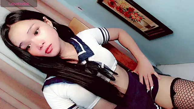 Model: Littleslutty_baby