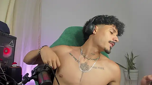 Lukeetaylor webcam