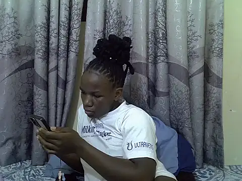 Watch Sweet_elisa001 live on EroticFlix - High definition streams