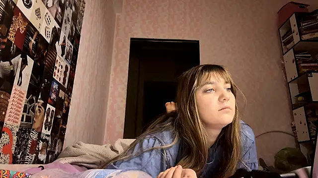 Watch JanineThielman live on EroticFlix - High definition streams