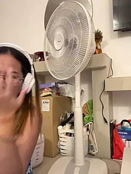 Ponthip webcam