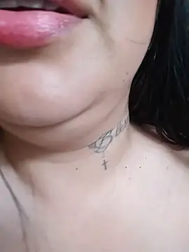 Watch Amber_Herrera live on EroticFlix - High definition streams