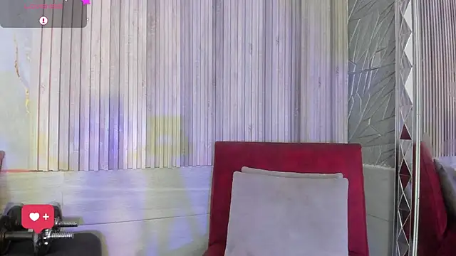 BriannaChelsea webcam