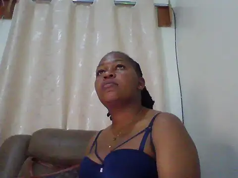 sexy_dove live cam on StripChat