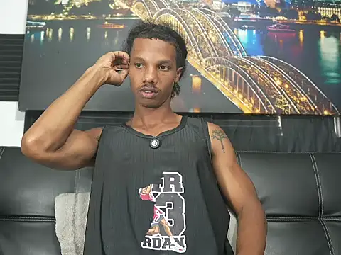 Josh_fit7 webcam