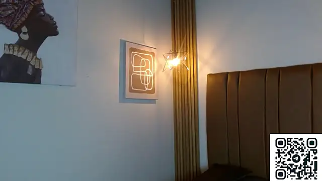 daphne_gloww webcam