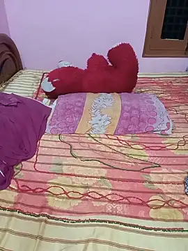 Watch KannadaTamilTeluguBeauty live on EroticFlix - High definition streams