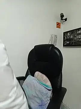 MAYE__13 webcam