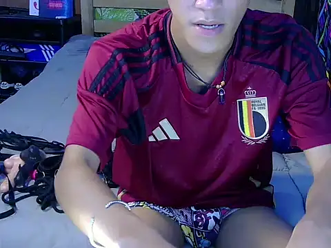 hugekenbigcock webcam