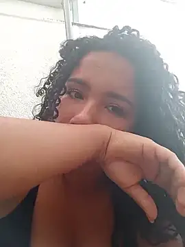 TamaraaHoney webcam