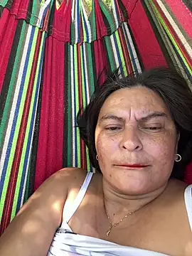 Horny-Mommy-Dirty webcam