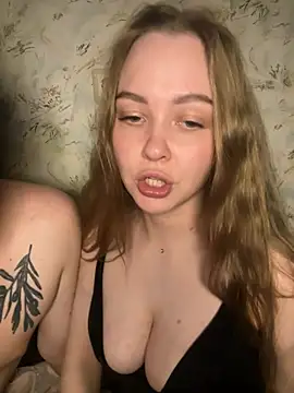 _Loveee_57 webcam
