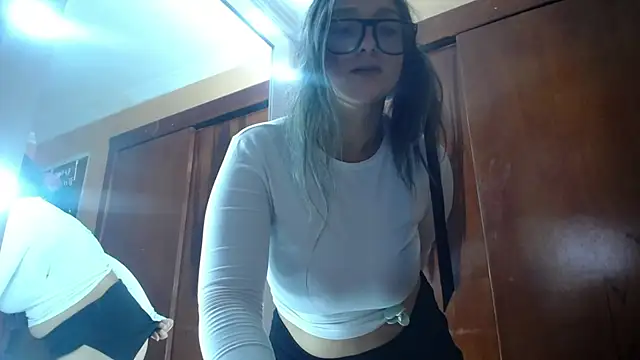 miss_lilieth webcam