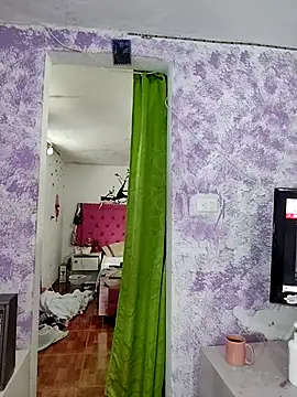 Kitty_Melodi webcam