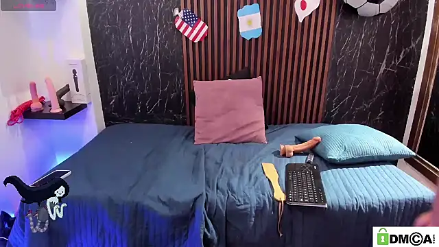 Marilyndackaria_ webcam