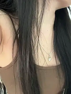 Lilyy_babyy webcam