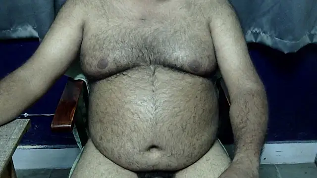 hairysubcub_70 (Ask my age) - Welcome To Daddy's Room. Make Daddy Cum.