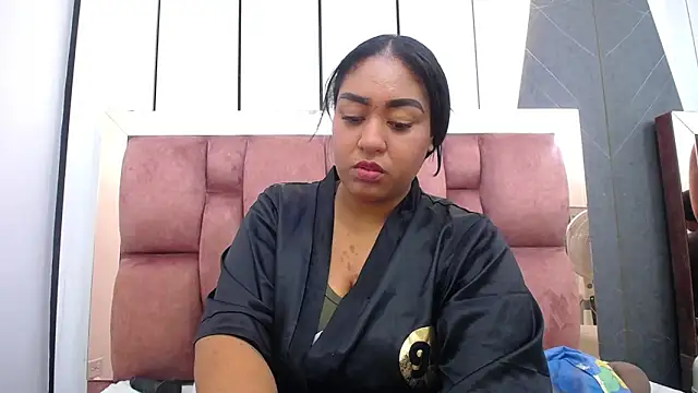 arianna_pearl webcam