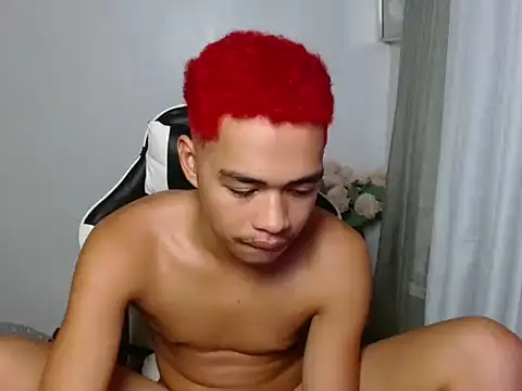 curlyasian_njxx webcam