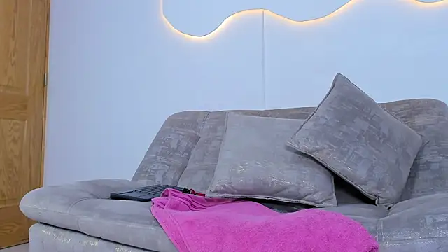 ArohomLester_ webcam