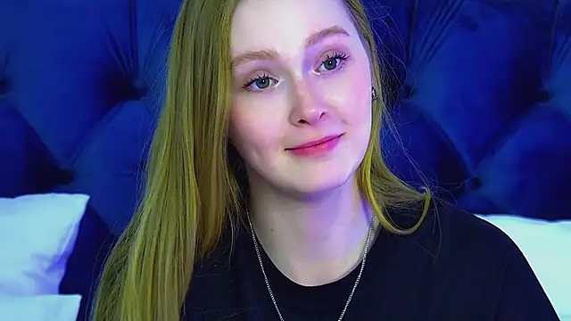 AgataFoxley webcam