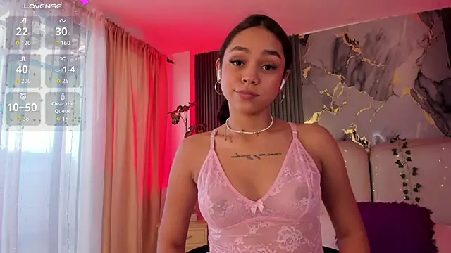 Watch CarolineFyre live on EroticFlix - High definition streams