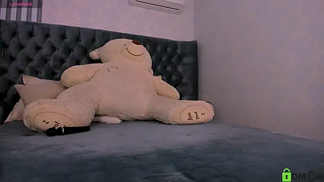 Haley_Gars webcam