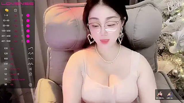 Monica-666888- webcam
