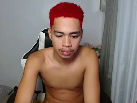 curlyasian_njxx (M twink) - public cum show