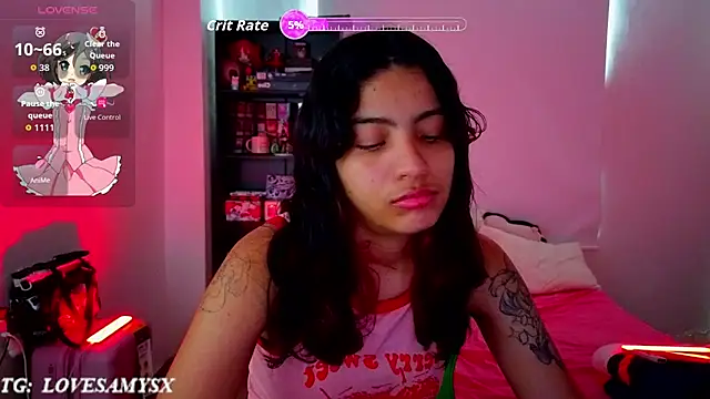 Lovelyamyy webcam