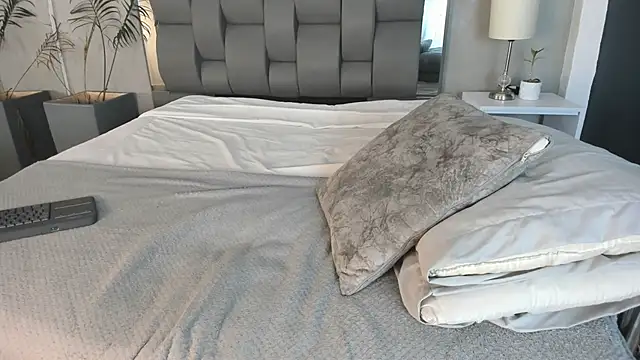 Charlie___Musk webcam