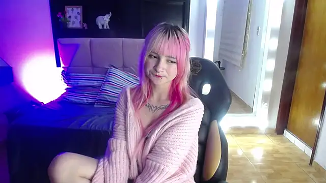 _Charlotte_Collins_ webcam