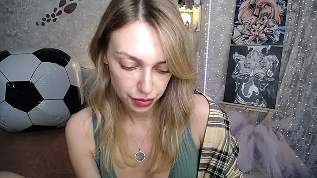 Watch NickyAdamidi live on EroticFlix - High definition streams