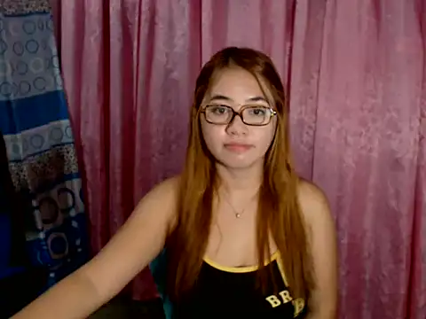 Watch onlymaes_19 live on EroticFlix - High definition streams
