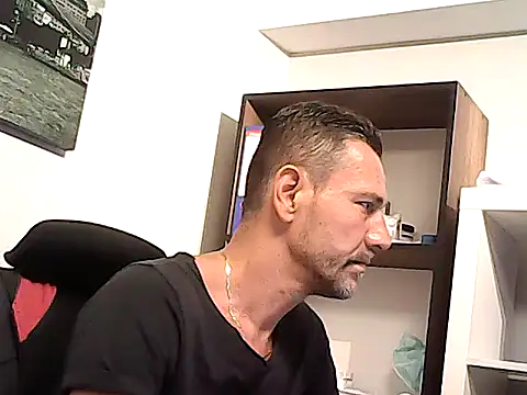 mastercharisma35 webcam