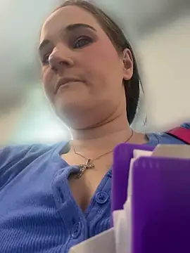 lolabunny9 webcam