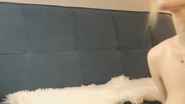 AliceLebel webcam