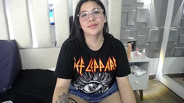 belen_green live cam on StripChat