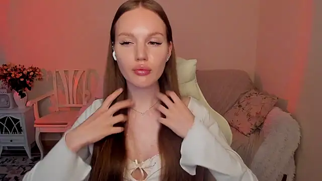 MishkaMe webcam