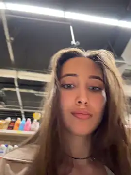 ICrazyOneIRL webcam